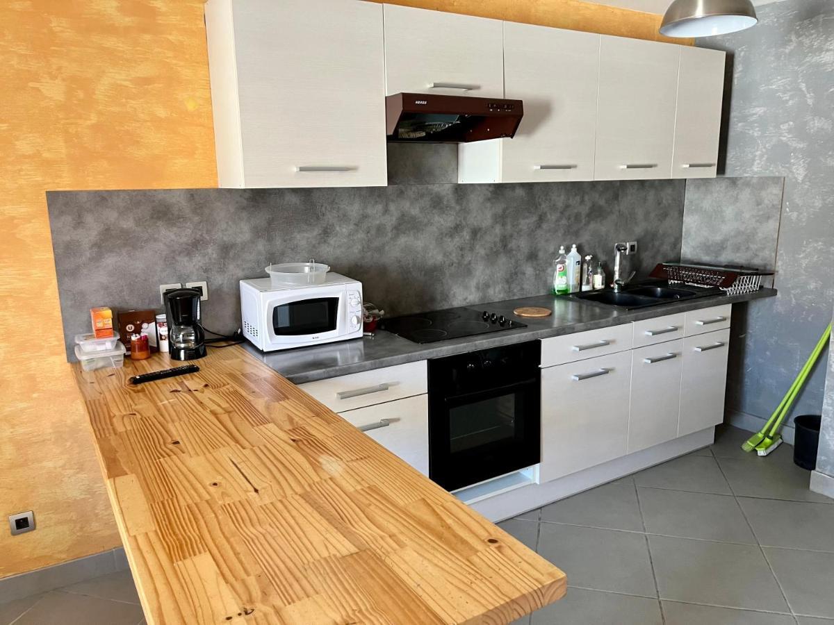 Appartement 2 Chambres - Lits King Size - Wifi - Baignoire Le Puy-en-Velay Ngoại thất bức ảnh
