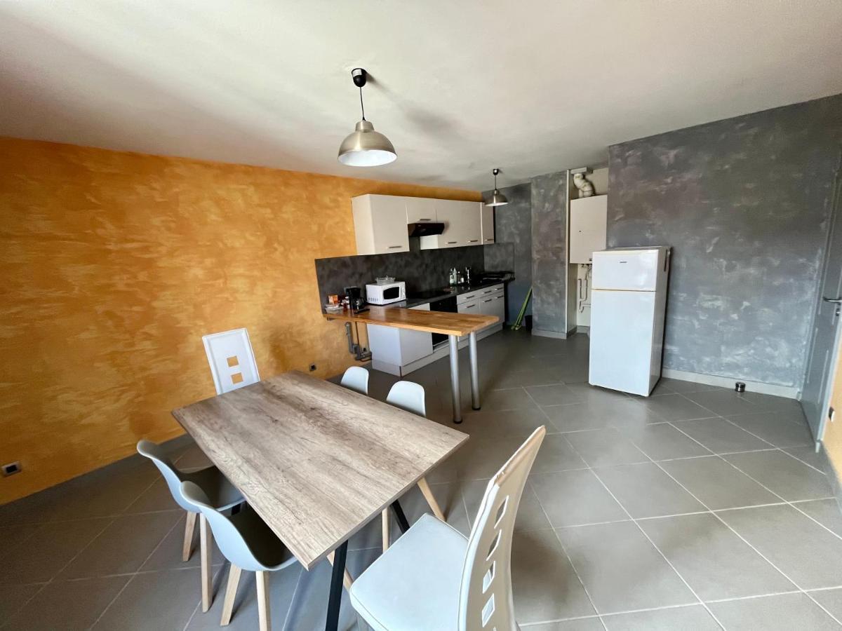 Appartement 2 Chambres - Lits King Size - Wifi - Baignoire Le Puy-en-Velay Ngoại thất bức ảnh